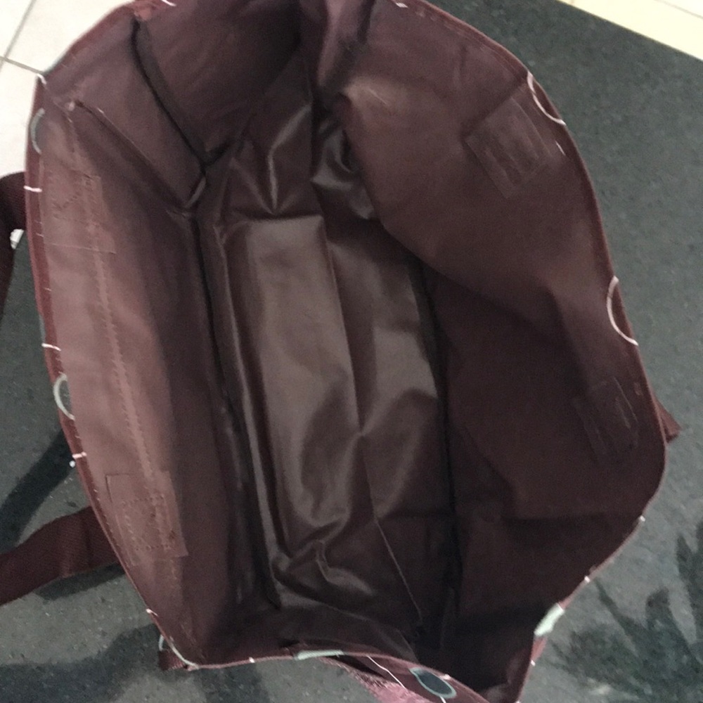 Versatile Tote - image 4